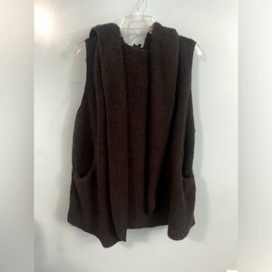 ***SALE*** love J Oversized Fuzzy Hooded Vest with pockets